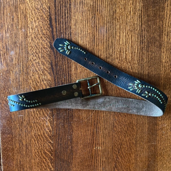 Hudson Bedstu Genuine leather belt with turquoise decor - Picture 1 of 7